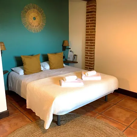 Casa 'ohana Bed & Breakfast 3*